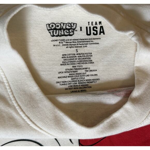 Looney Tunes X USA Olympics T Shirt Sz Small Tweety Bird Basketball Graphic Tee - Picture 4 of 6